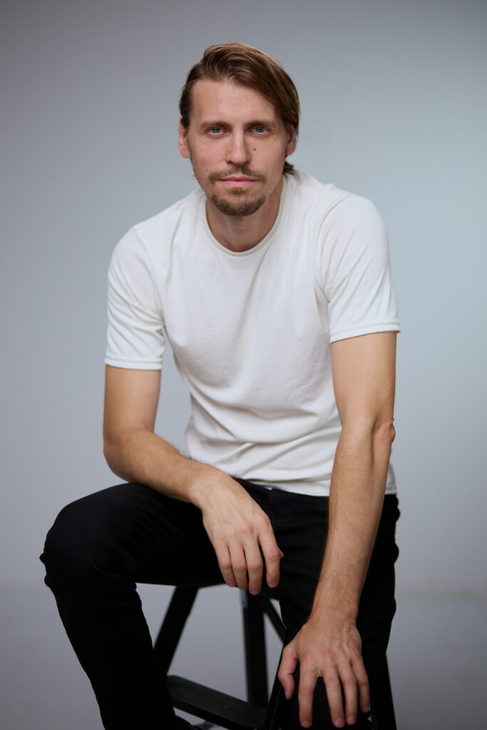 Marius Tudose - Fotograf și coordonator tehnic proiect employer branding